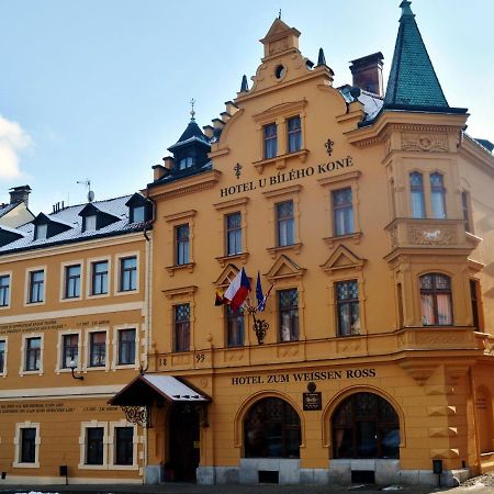 Hotel U Bileho Kone Loket Exterior foto